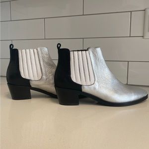 Modern Vice Silver White Black ankle boots